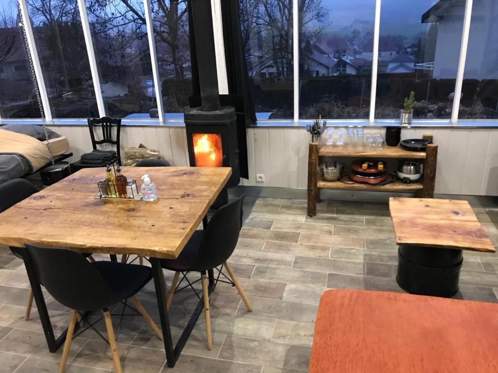 Best Price #3 "La Serre" X4 People Orchamps-Vennes Zewnętrze zdjęcie
